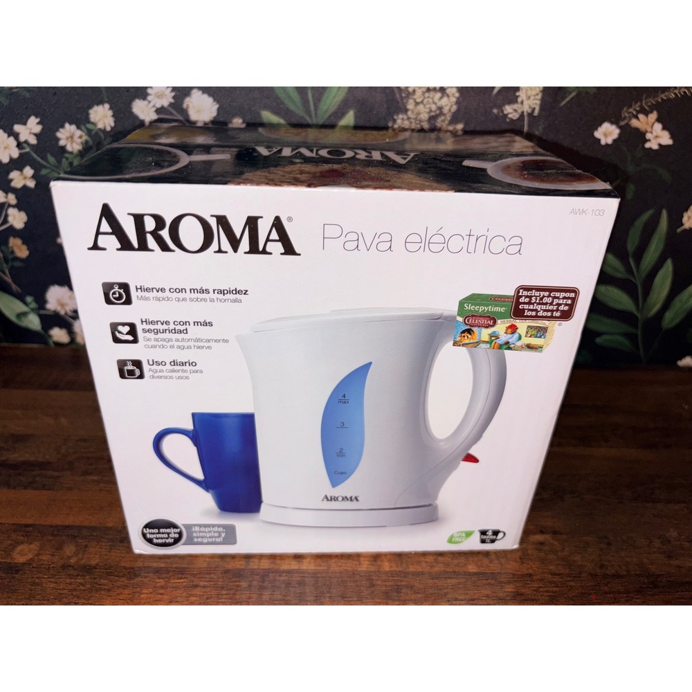 Aroma AWK-103 Electric Water Kettle 1L 4 Cup White Cordless Pouring Open Box